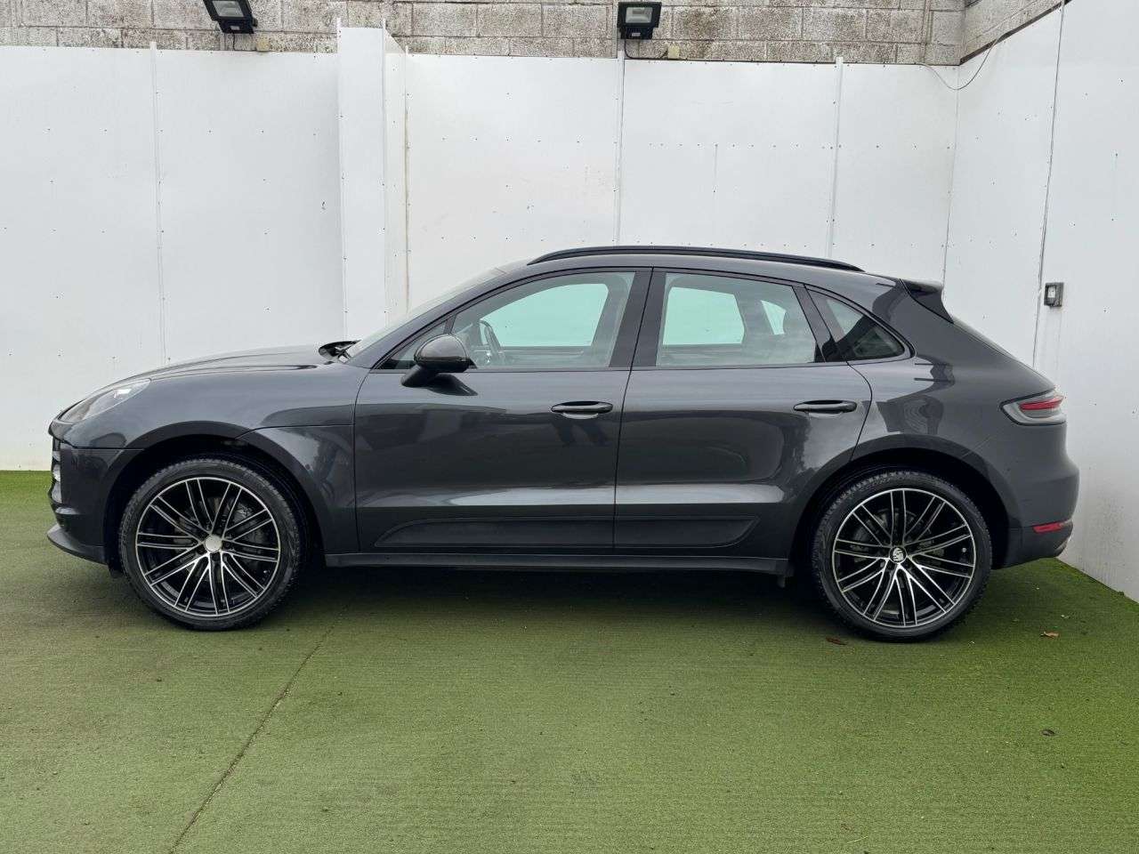 2020 PORSCHE MACAN 2020 PORSCHE MACAN