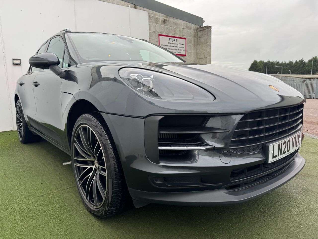 2020 PORSCHE MACAN 2020 PORSCHE MACAN