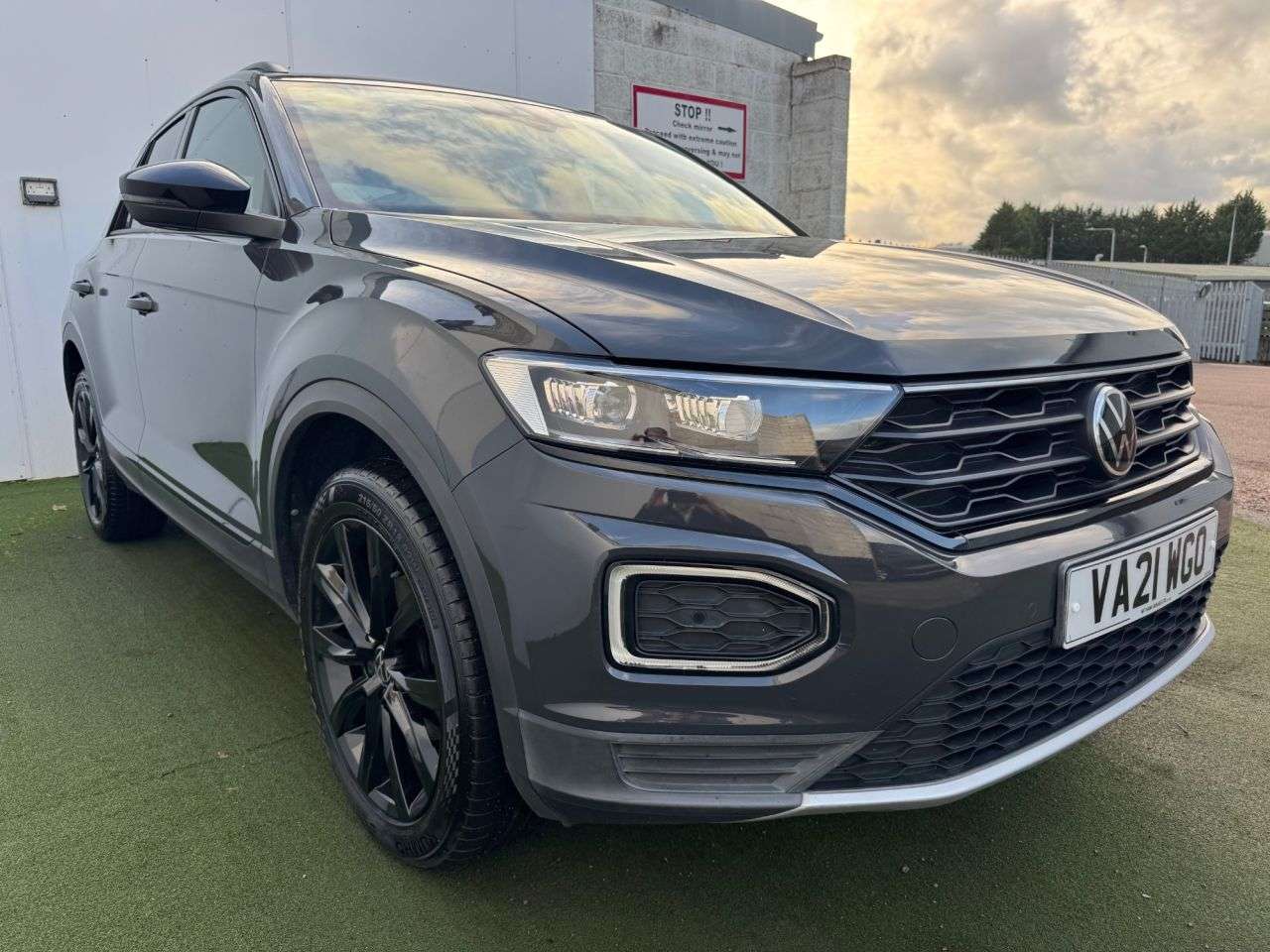 2021 VOLKSWAGEN T-ROC 2021 VOLKSWAGEN T-ROC
