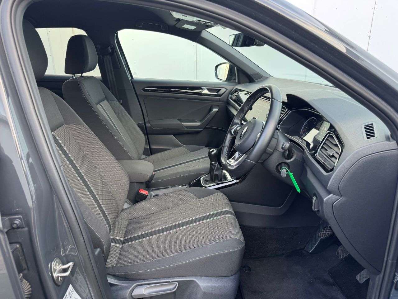 2021 VOLKSWAGEN T-ROC 2021 VOLKSWAGEN T-ROC