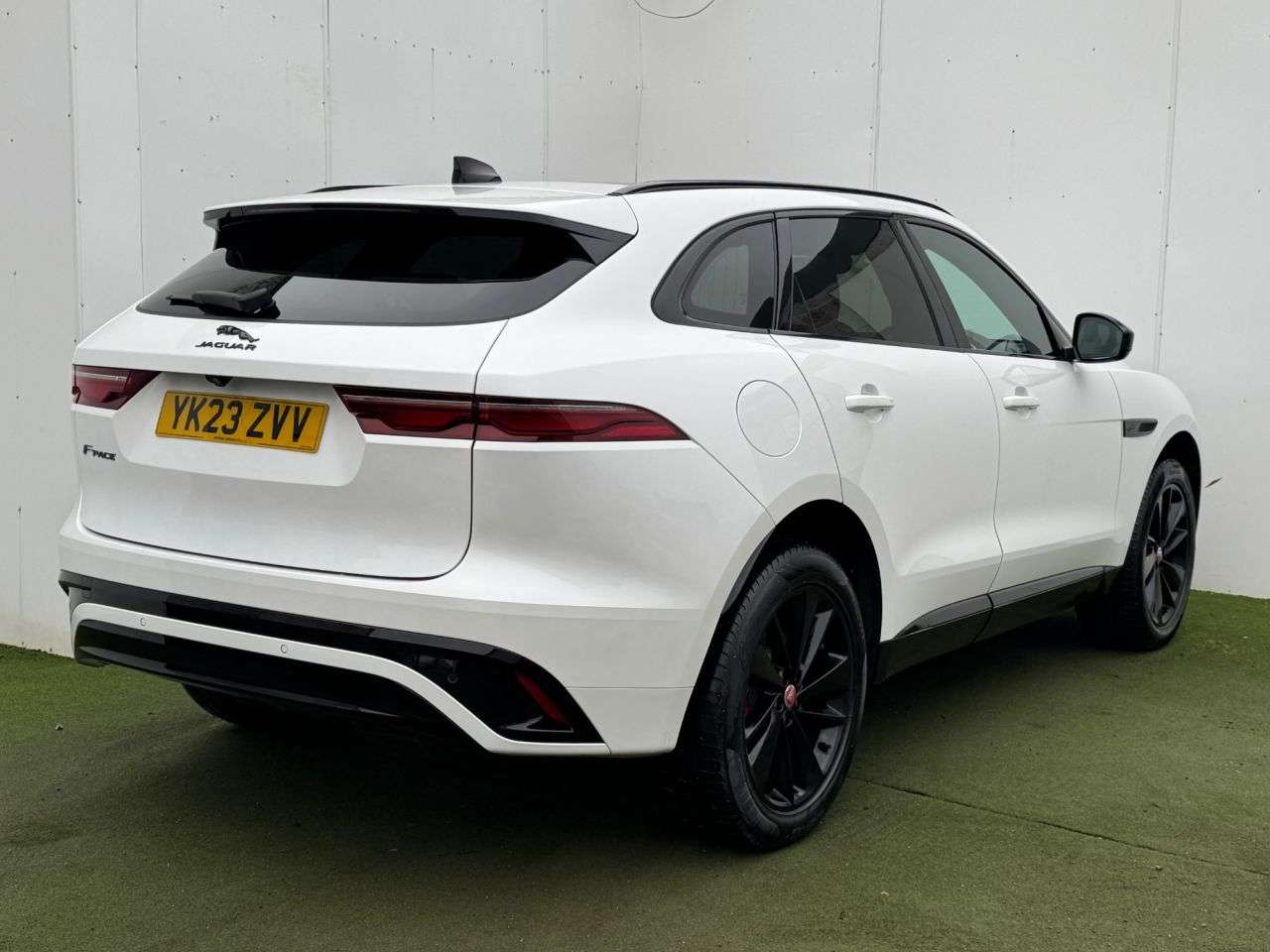 2023 JAGUAR F-PACE 2023 JAGUAR F-PACE