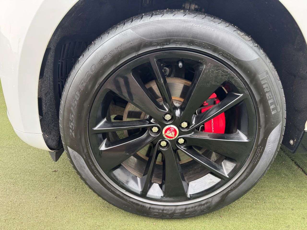 2023 JAGUAR F-PACE 2023 JAGUAR F-PACE