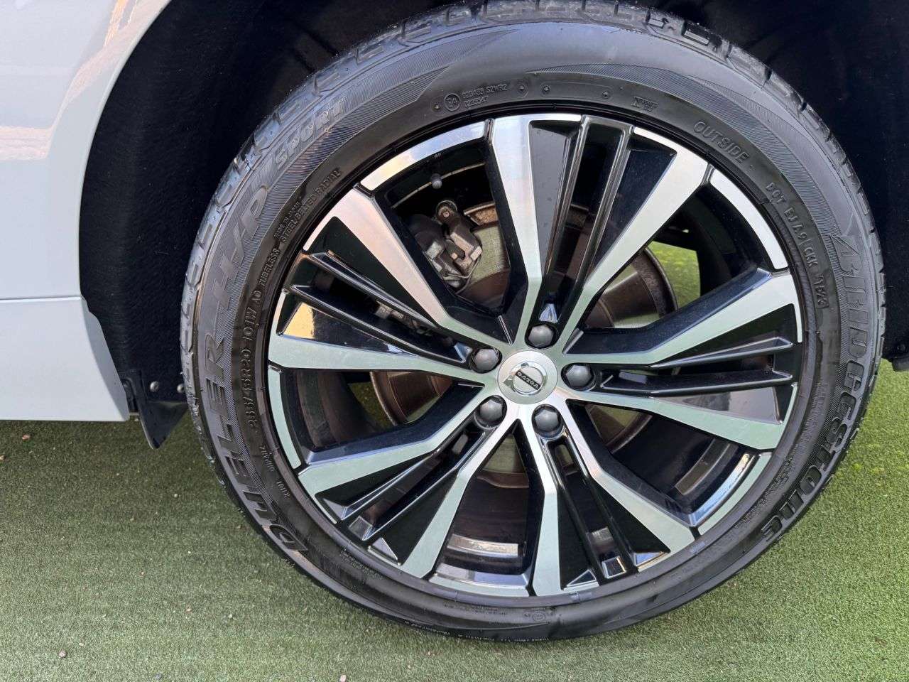 2023 VOLVO XC60 2023 VOLVO XC60