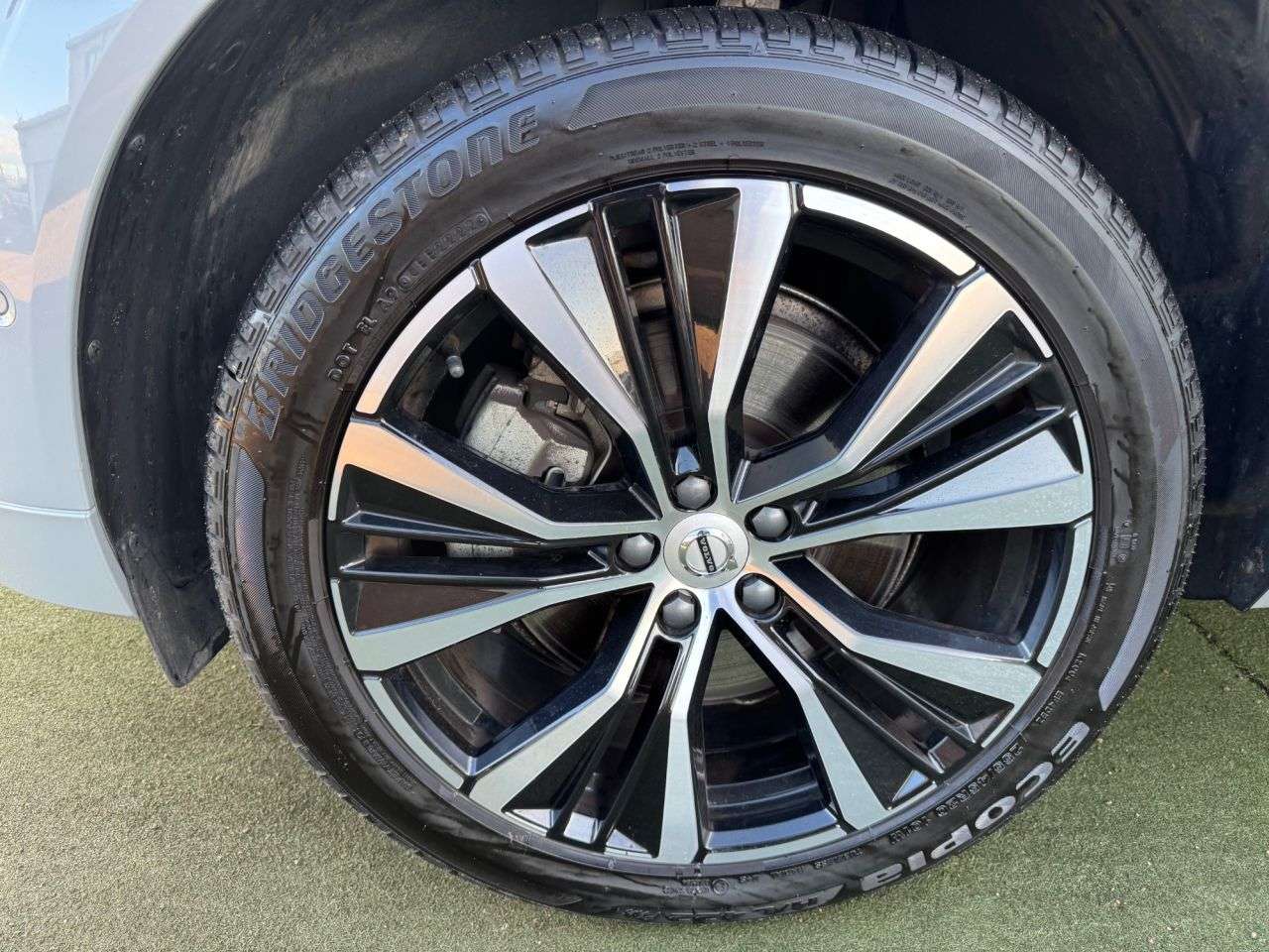 2023 VOLVO XC60 2023 VOLVO XC60