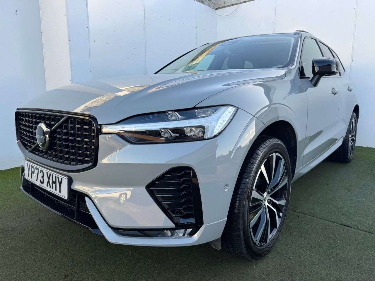2023 VOLVO XC60 2023 VOLVO XC60