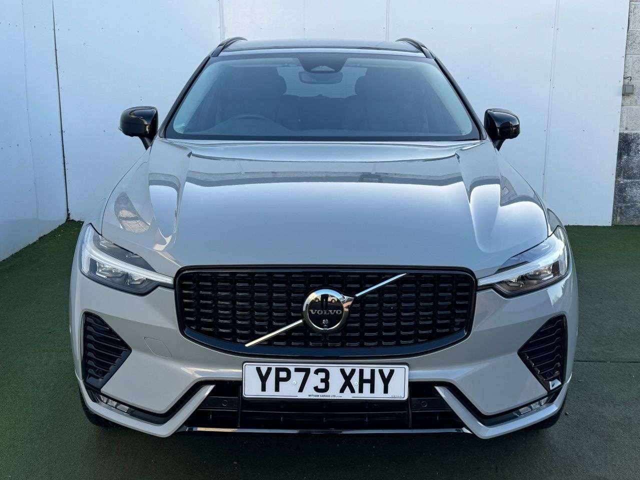 2023 VOLVO XC60 2023 VOLVO XC60