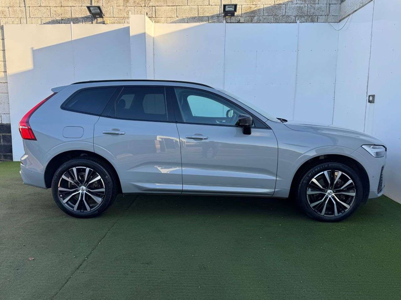 2023 VOLVO XC60 2023 VOLVO XC60