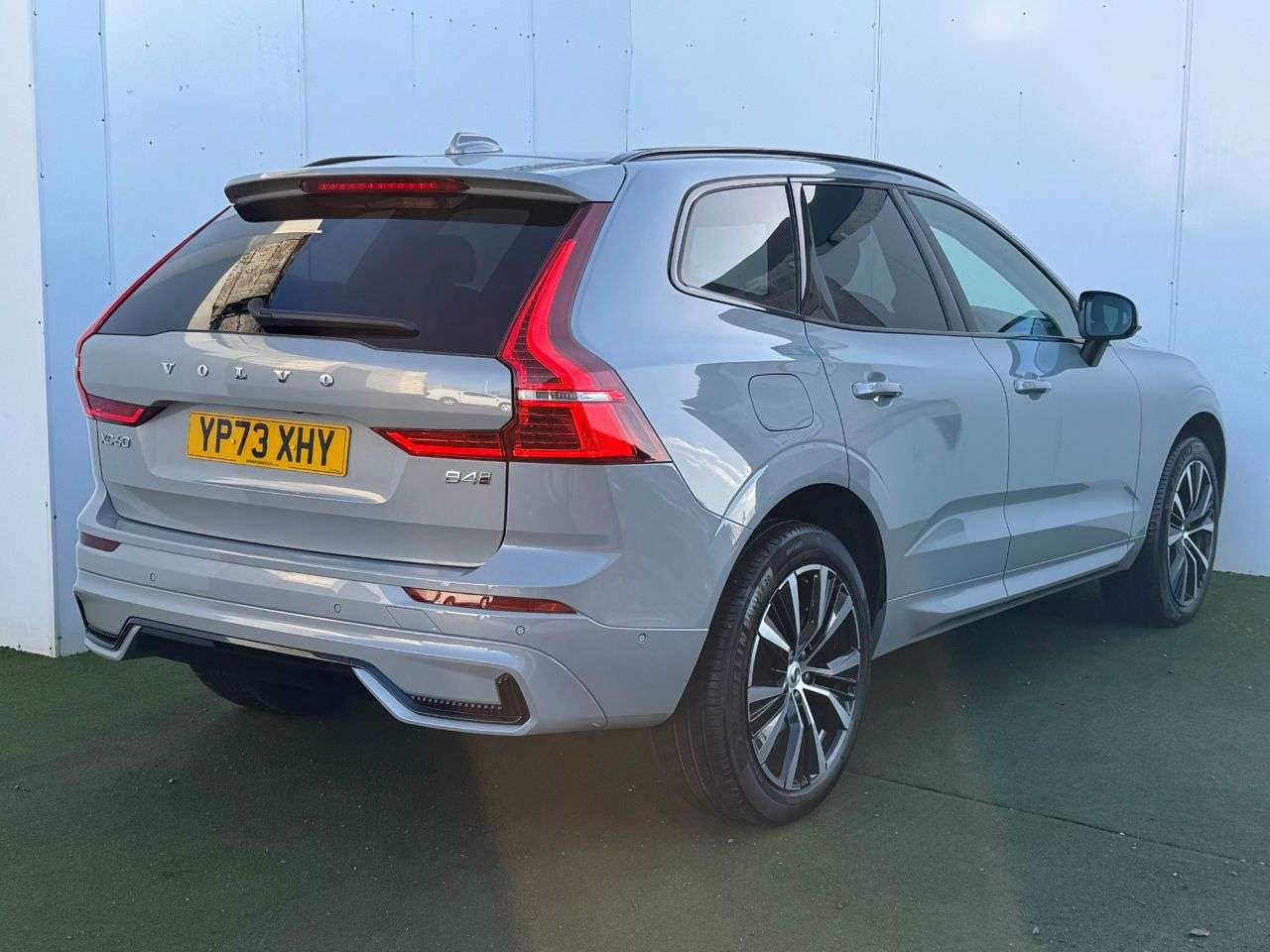 2023 VOLVO XC60 2023 VOLVO XC60