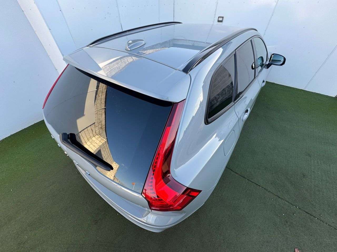 2023 VOLVO XC60 2023 VOLVO XC60