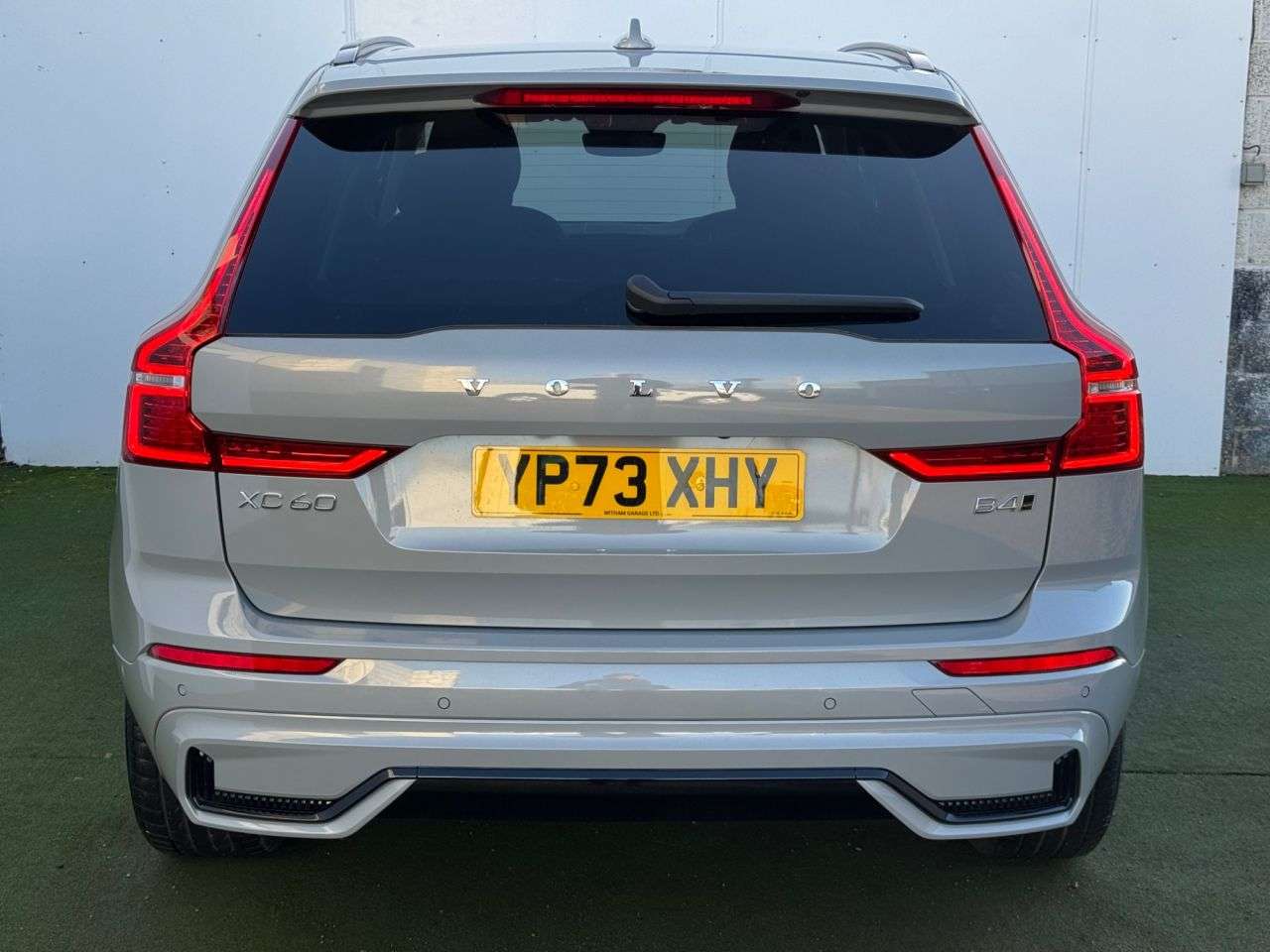 2023 VOLVO XC60 2023 VOLVO XC60