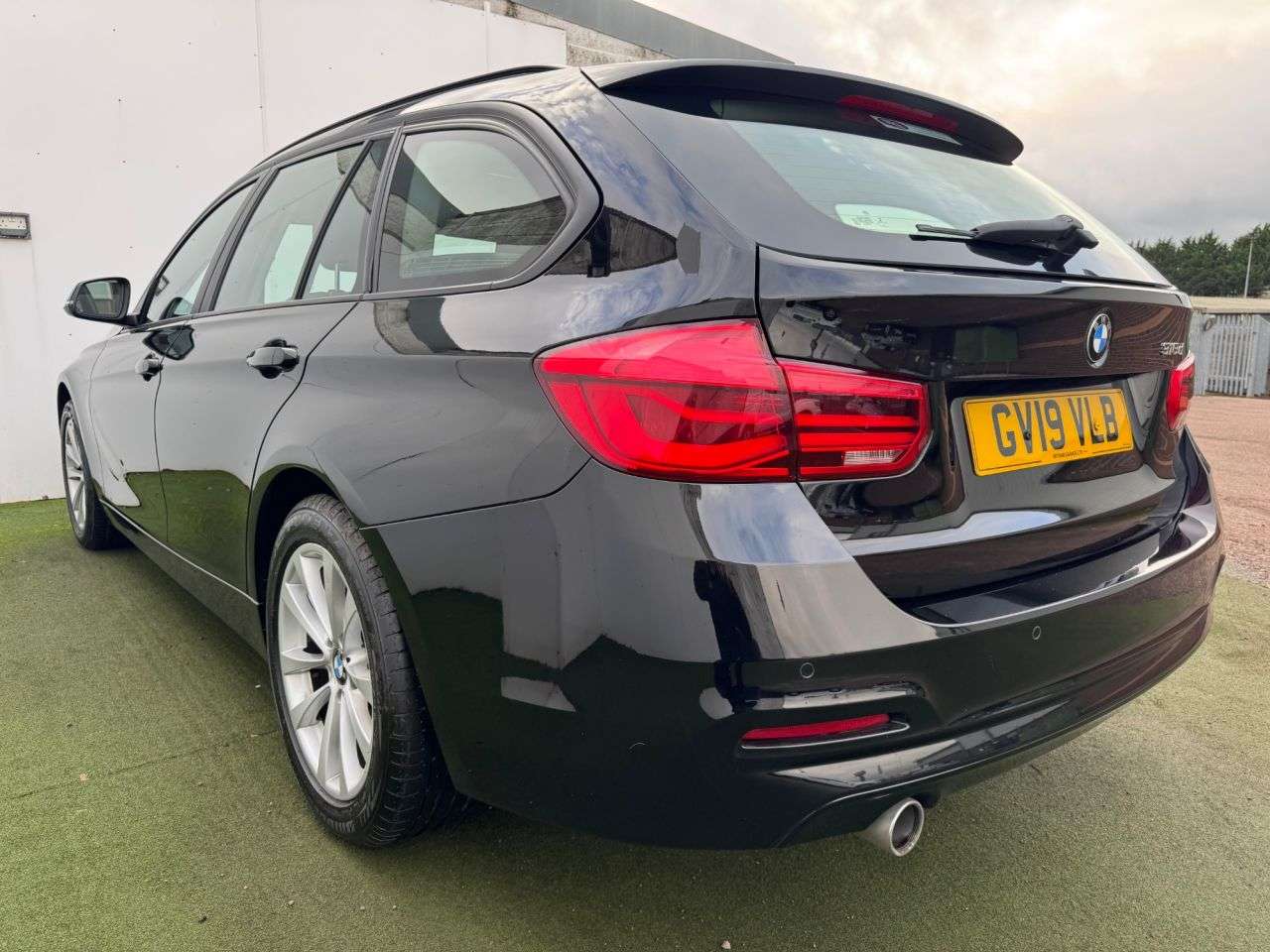 2019 BMW 3 SERIES 2019 BMW 3 SERIES