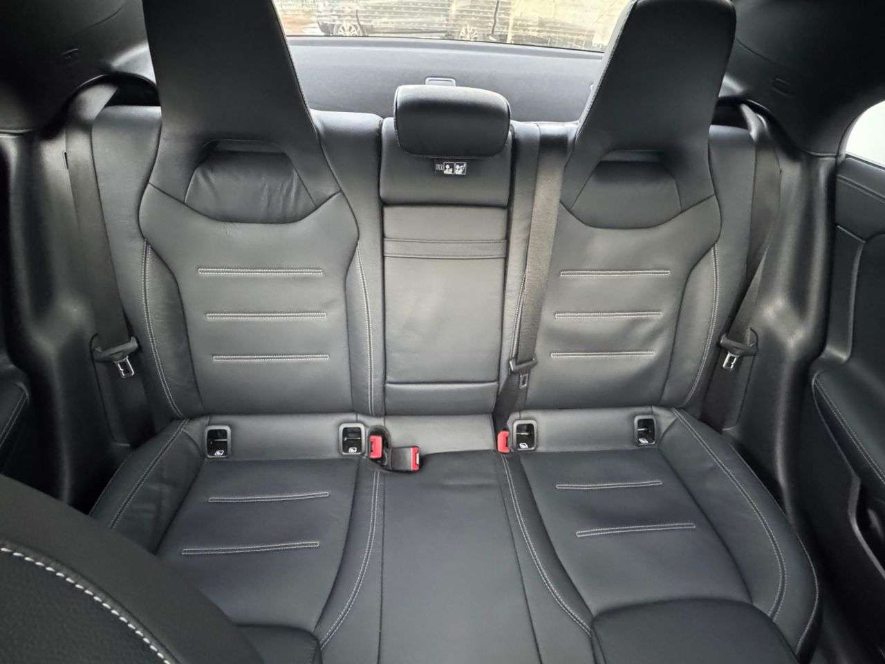 0 MERCEDES-BENZ CLA 0 MERCEDES-BENZ CLA