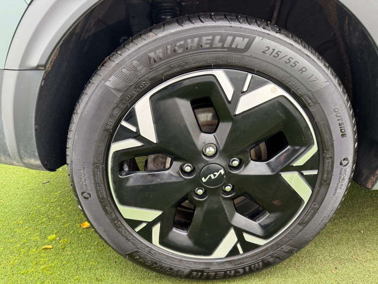 2023 KIA NIRO 2023 KIA NIRO