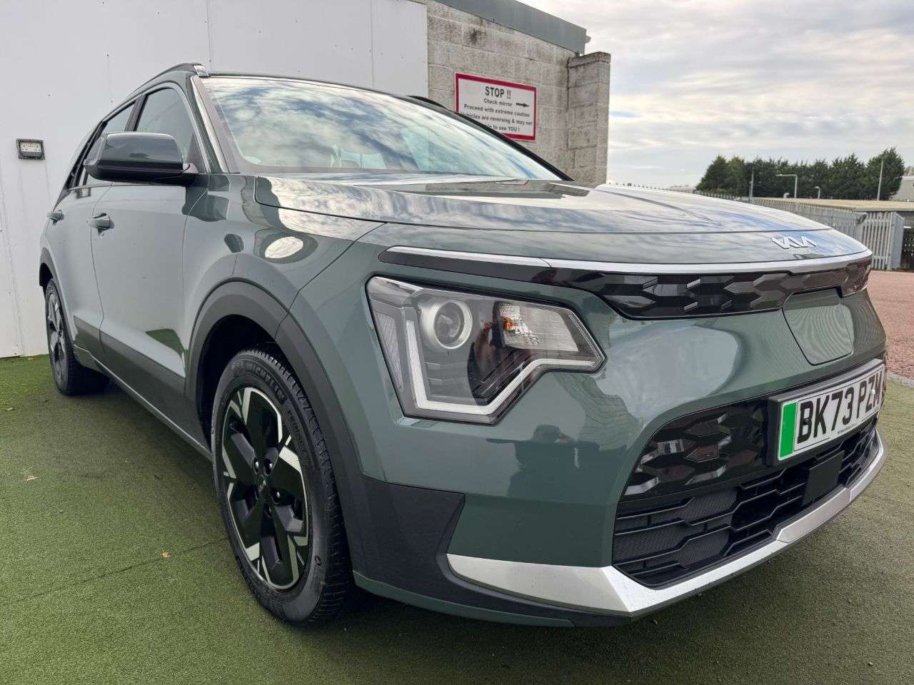 2023 KIA NIRO 2023 KIA NIRO