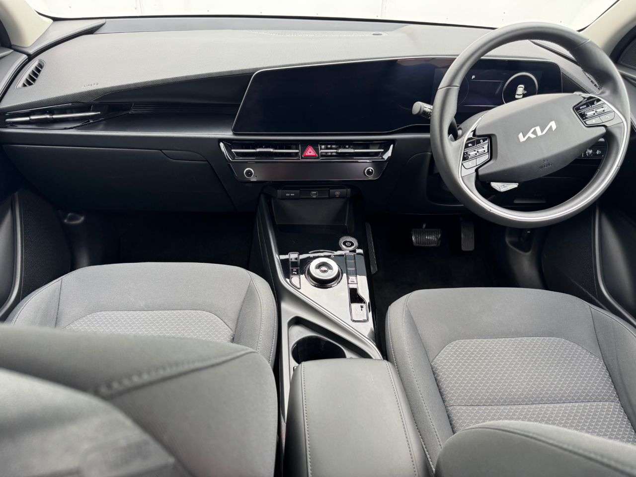 2023 KIA NIRO 2023 KIA NIRO