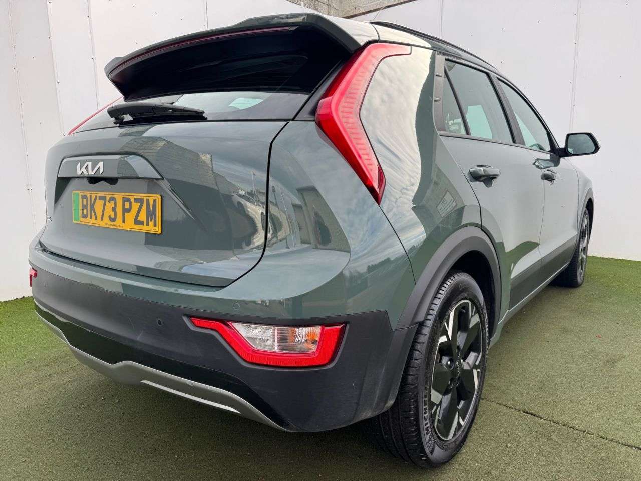 2023 KIA NIRO 2023 KIA NIRO