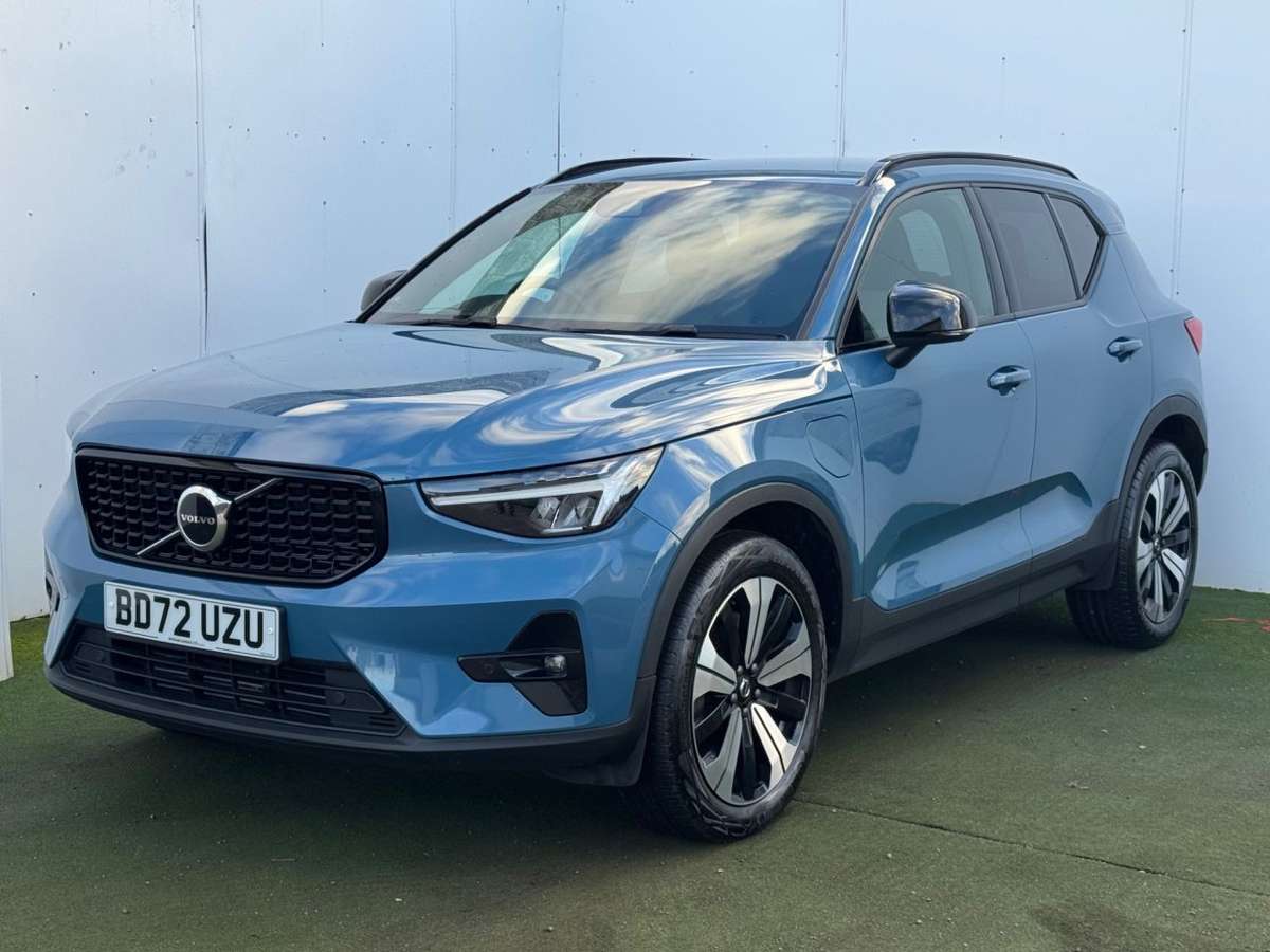 Check out this Volvo Xc40 2022 Hybrid Electric Automatic