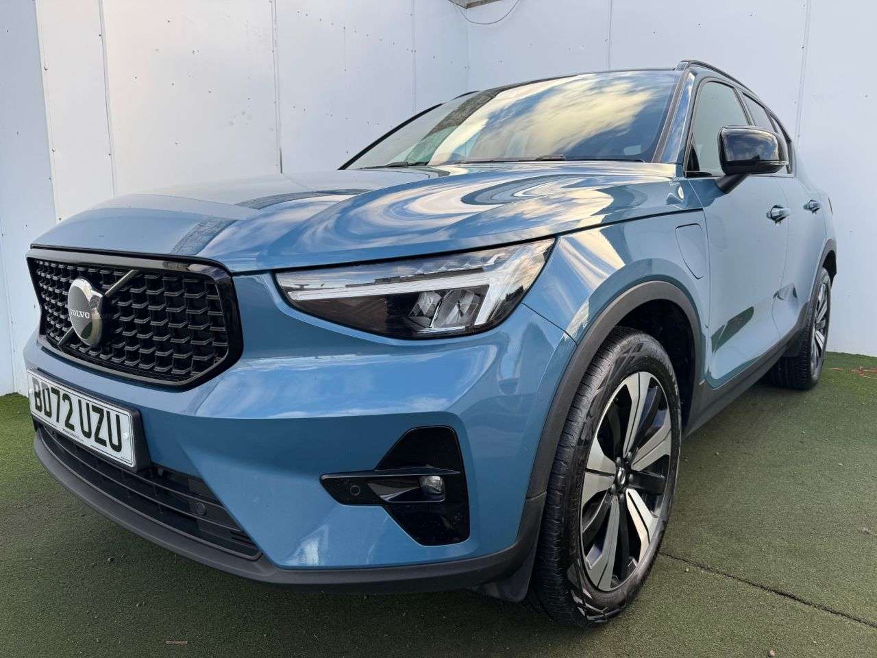 2022 VOLVO XC40 2022 VOLVO XC40
