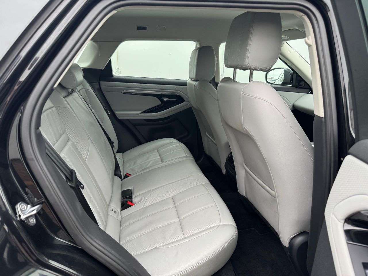 2021 LAND ROVER RANGE ROVER EVOQUE 2021 LAND ROVER RANGE ROVER EVOQUE