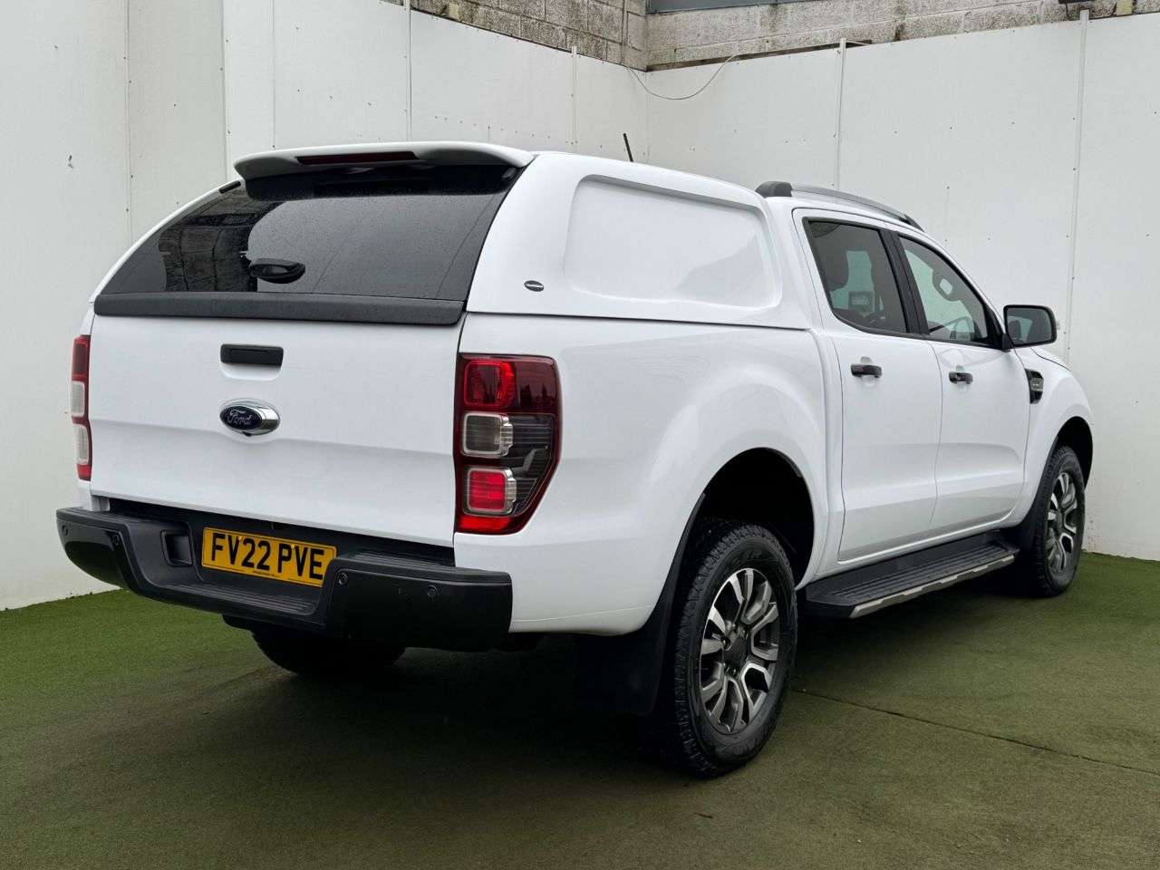 A 2022 FORD RANGER 2.0 EcoBlue Wildtrak Pickup Double Cab 4dr Diesel Auto 4WD Euro 6 (s/s) (21 A 2022 FORD RANGER 2.0 EcoBlue Wildtrak Pickup Double Cab 4dr Diesel Auto 4WD Euro 6 (s/s) (21