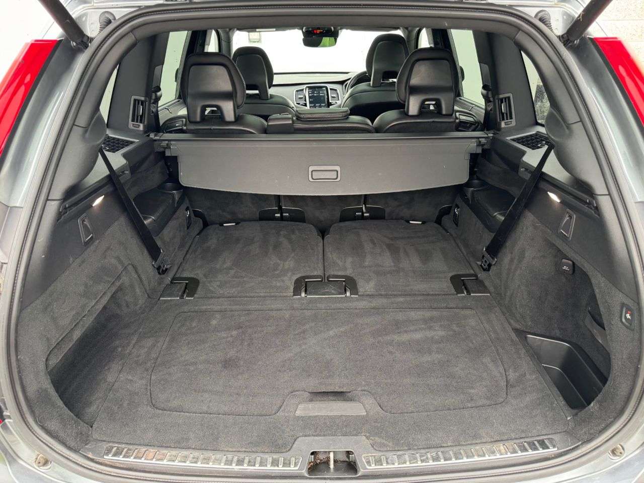 2019 VOLVO XC90 2019 VOLVO XC90