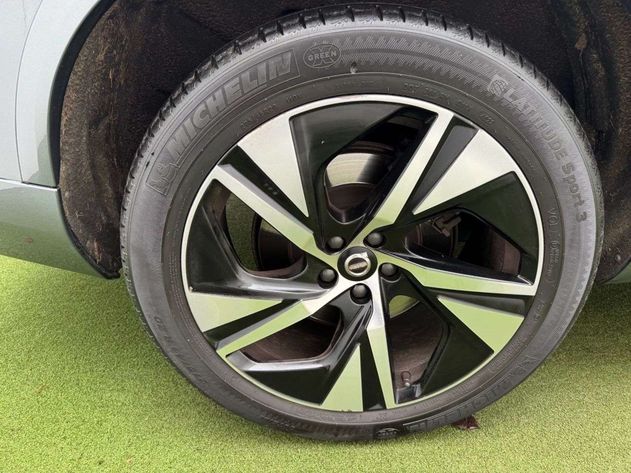 2019 VOLVO XC90 2019 VOLVO XC90