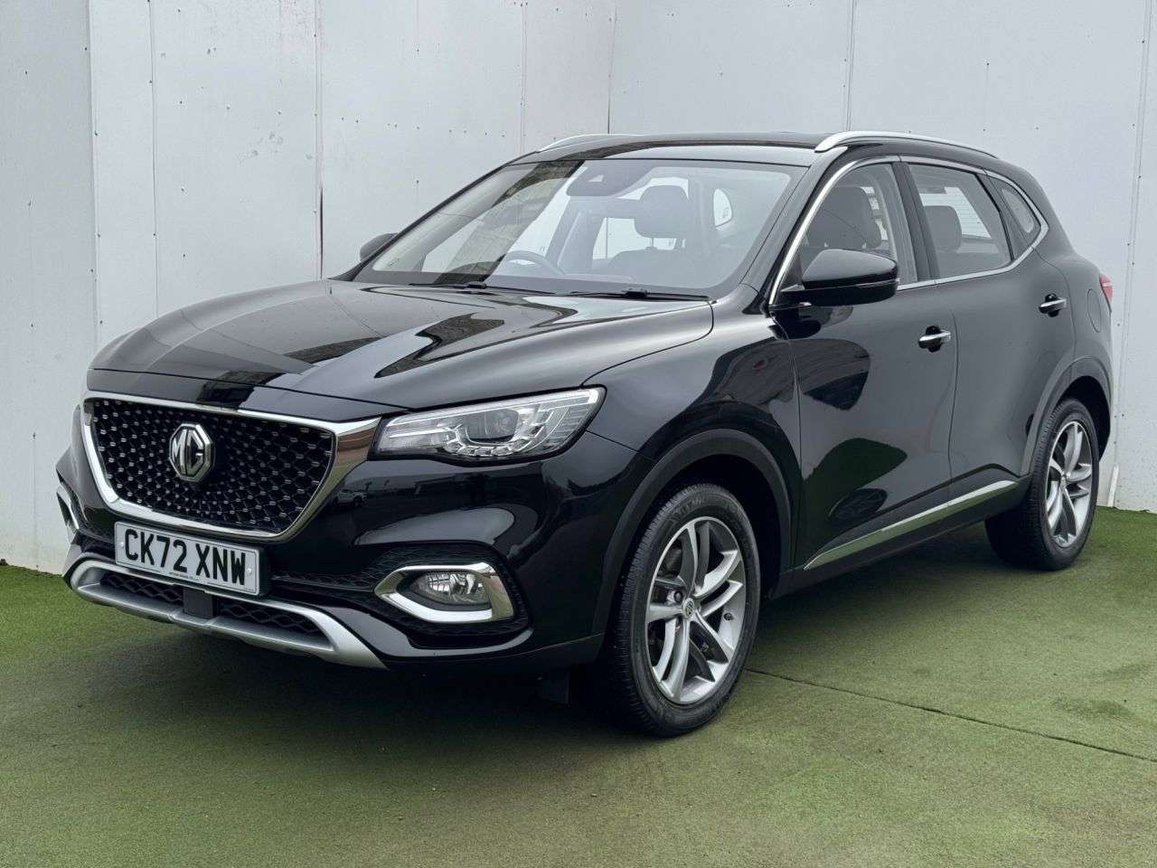 A 2022 MG MG HS 1.5 T-GDI Excite SUV 5dr Petrol DCT Euro 6 (s/s) (162 ps) A 2022 MG MG HS 1.5 T-GDI Excite SUV 5dr Petrol DCT Euro 6 (s/s) (162 ps)