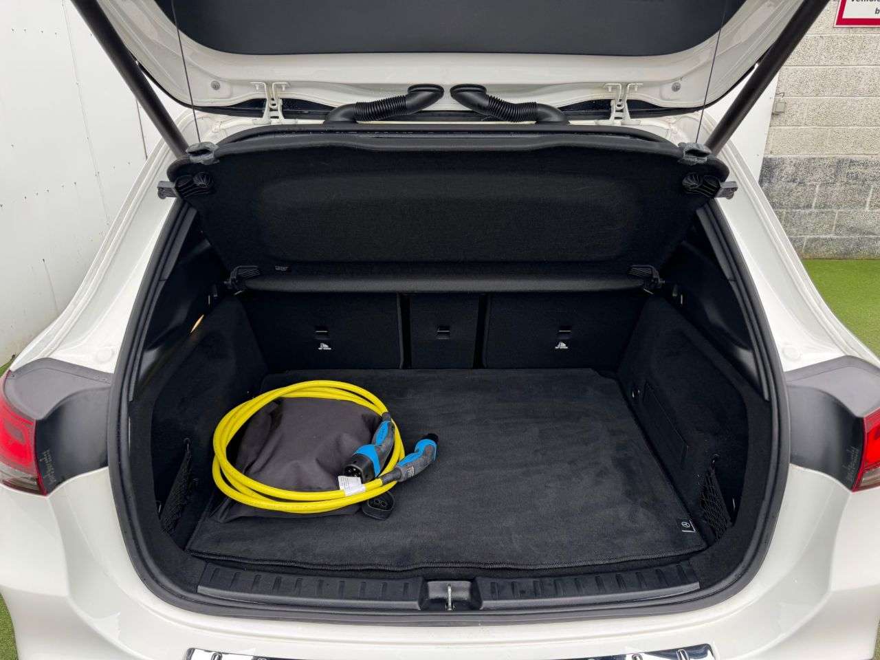 2021 MERCEDES-BENZ EQA 2021 MERCEDES-BENZ EQA