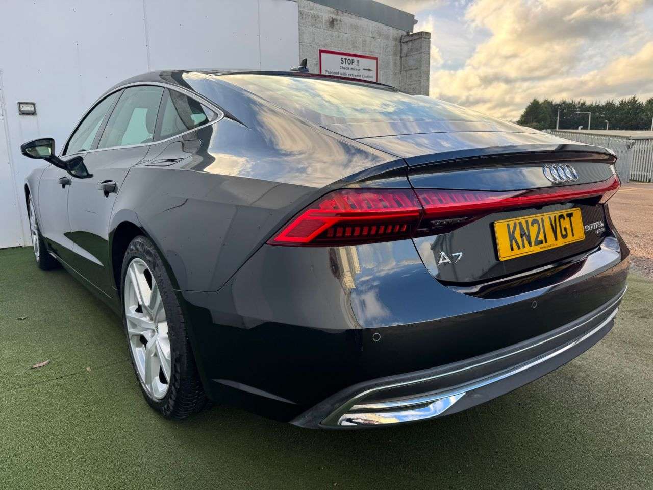 2021 AUDI A7 2021 AUDI A7