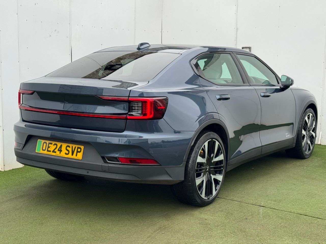 A 2024 POLESTAR POLESTAR 2 Dual Motor 82kWh Long Range Performance Fastback 5dr Electric Auto 4WDE (47 A 2024 POLESTAR POLESTAR 2 Dual Motor 82kWh Long Range Performance Fastback 5dr Electric Auto 4WDE (47