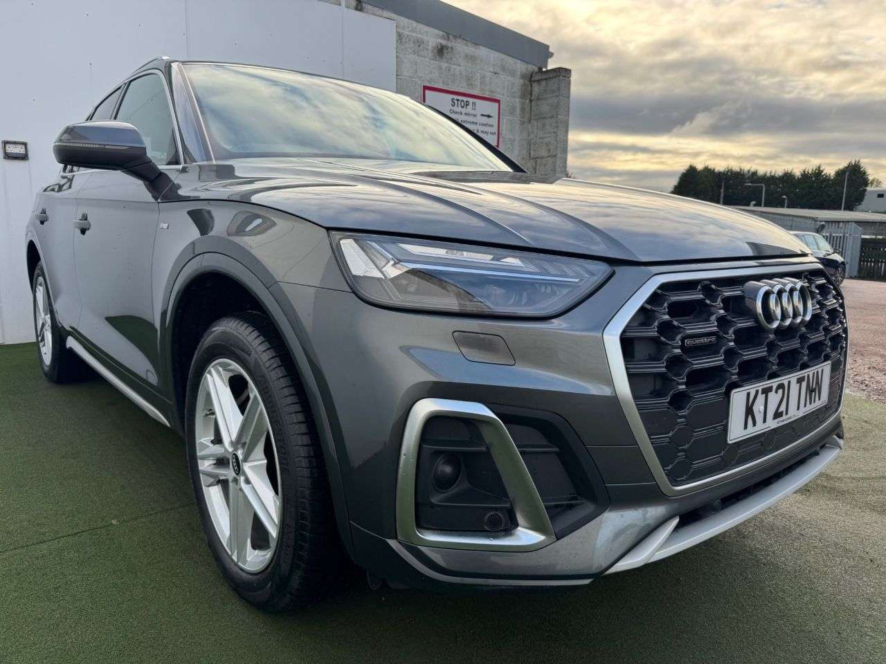 2021 AUDI Q5 2021 AUDI Q5