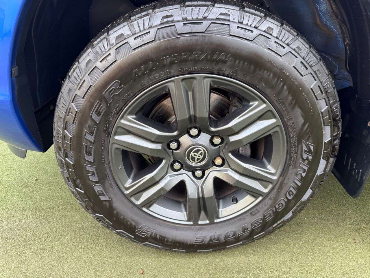 2023 TOYOTA HI-LUX 2023 TOYOTA HI-LUX