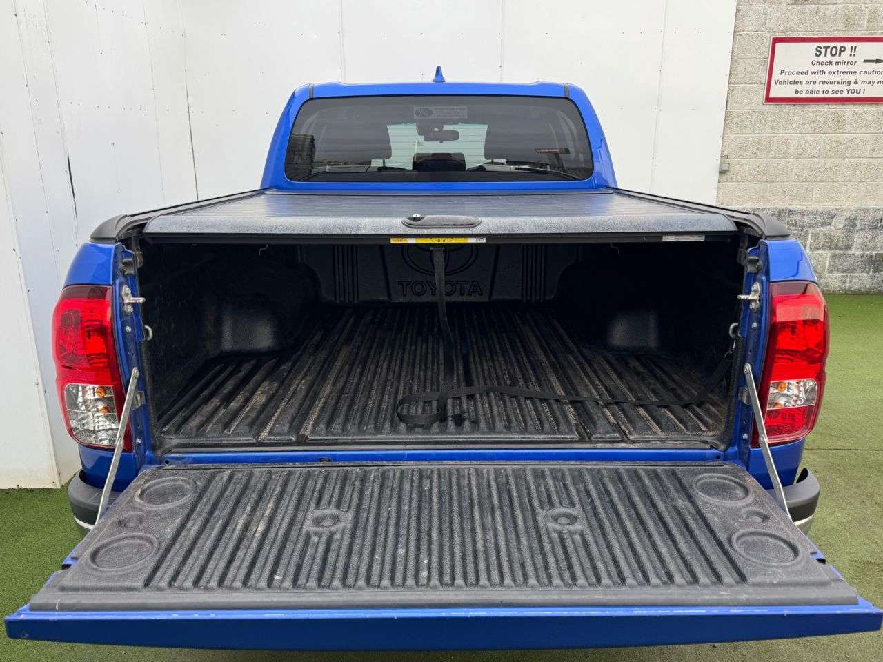 2023 TOYOTA HI-LUX 2023 TOYOTA HI-LUX