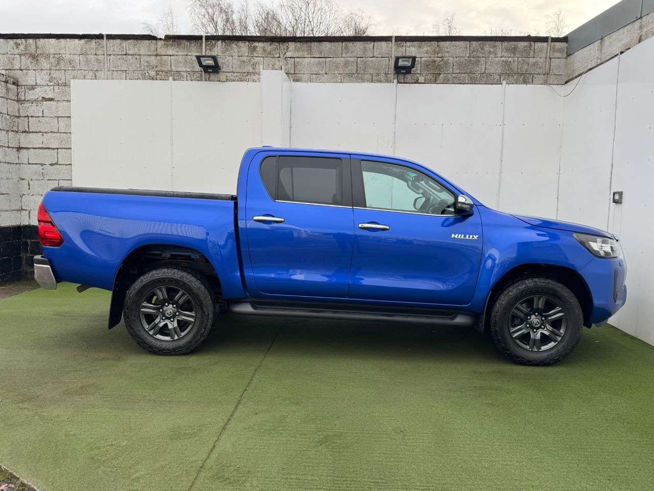 2023 TOYOTA HI-LUX 2023 TOYOTA HI-LUX