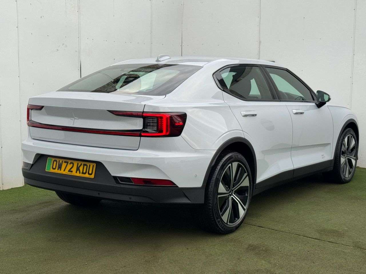 A 0 POLESTAR POLESTAR 2 Single Motor 69kWh Standard Range Fastback 5dr Electric Auto FWD (231 ps) A 0 POLESTAR POLESTAR 2 Single Motor 69kWh Standard Range Fastback 5dr Electric Auto FWD (231 ps)