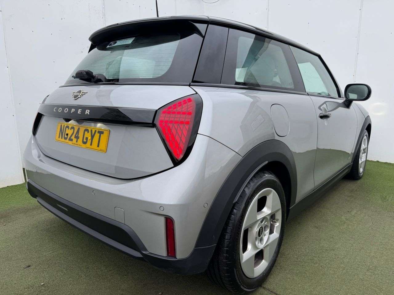 0 MINI HATCH COOPER 0 MINI HATCH COOPER