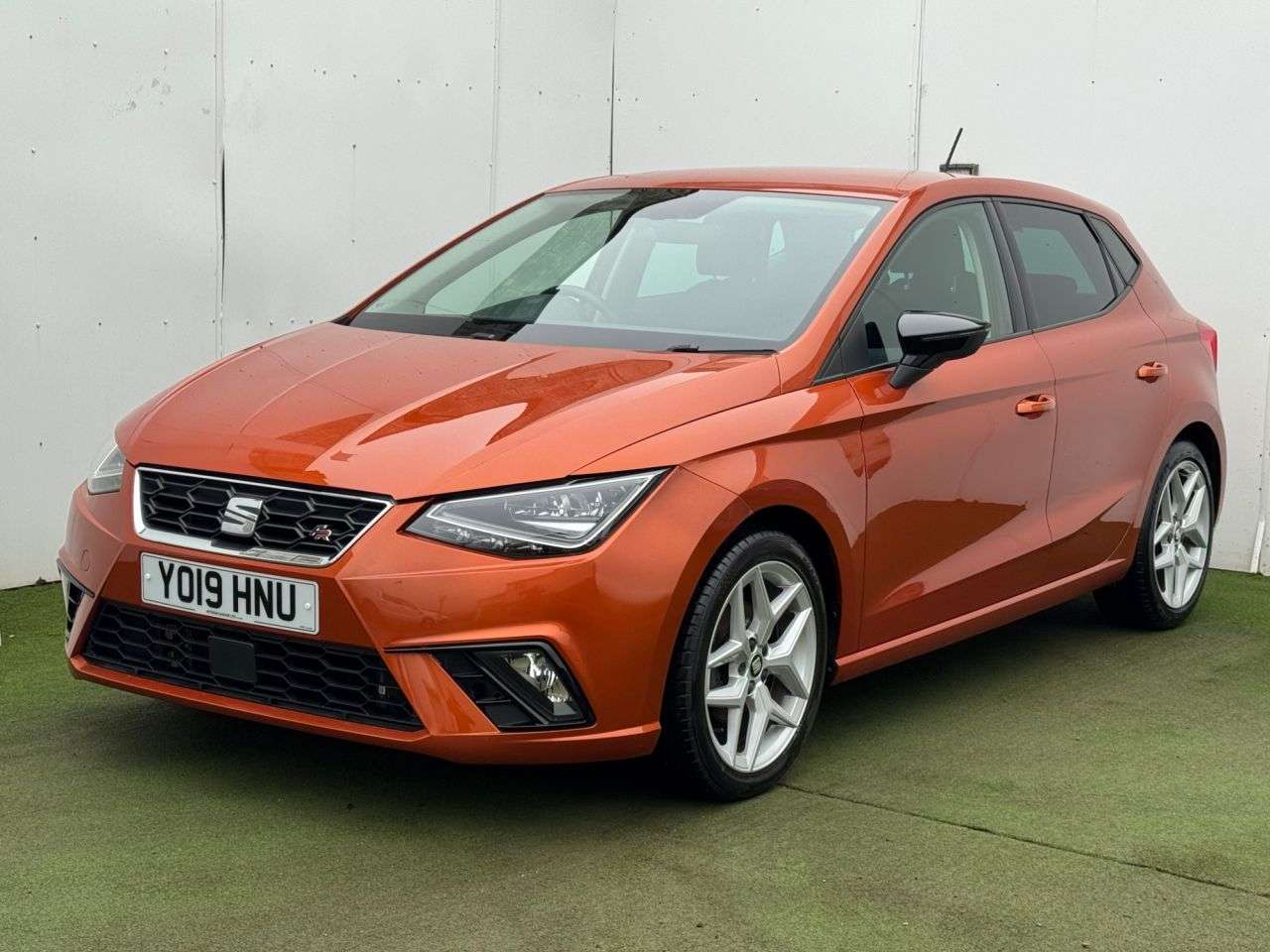 A 2019 SEAT IBIZA 1.0 TSI FR Hatchback 5dr Petrol DSG Euro 6 (s/s) GPF (115 ps) A 2019 SEAT IBIZA 1.0 TSI FR Hatchback 5dr Petrol DSG Euro 6 (s/s) GPF (115 ps)