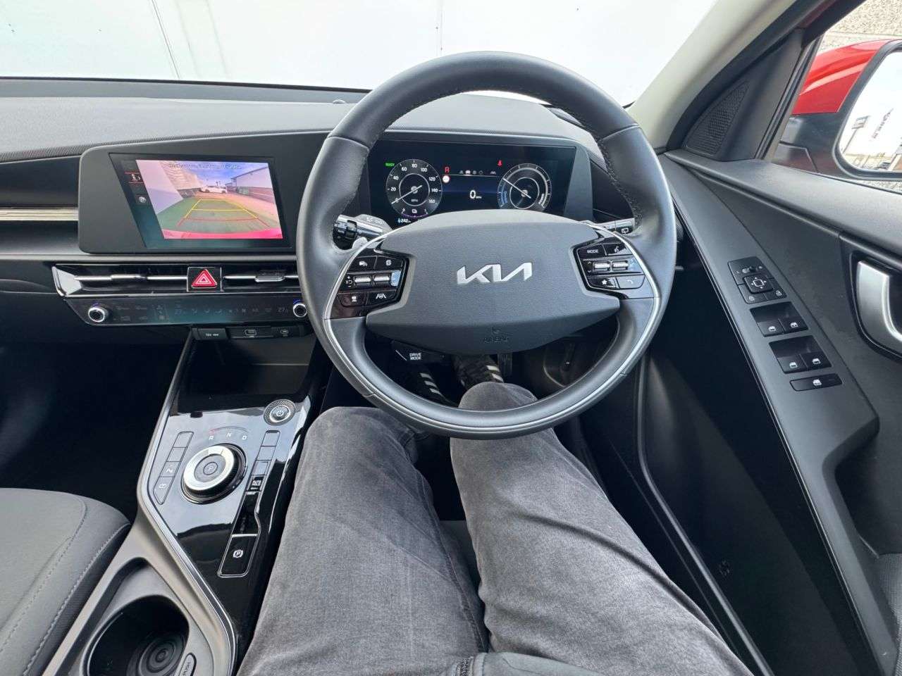 2023 KIA NIRO 2023 KIA NIRO