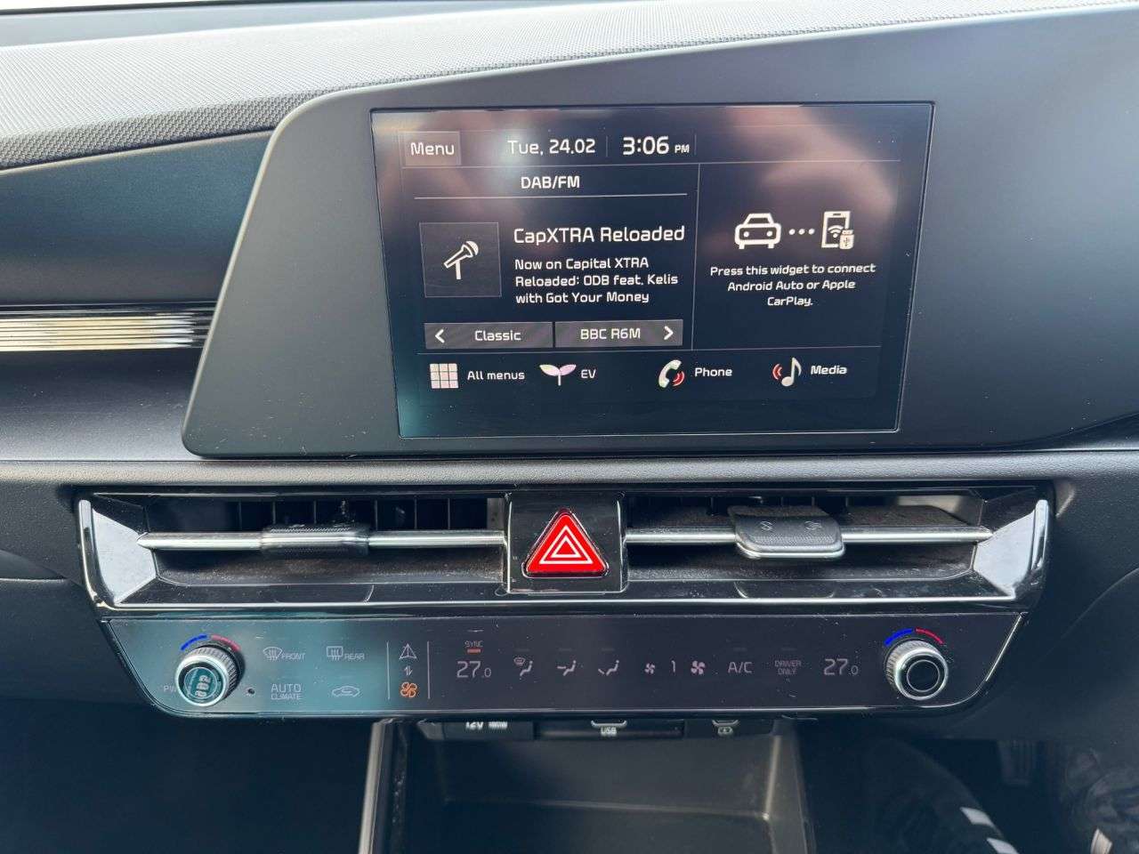 2023 KIA NIRO 2023 KIA NIRO