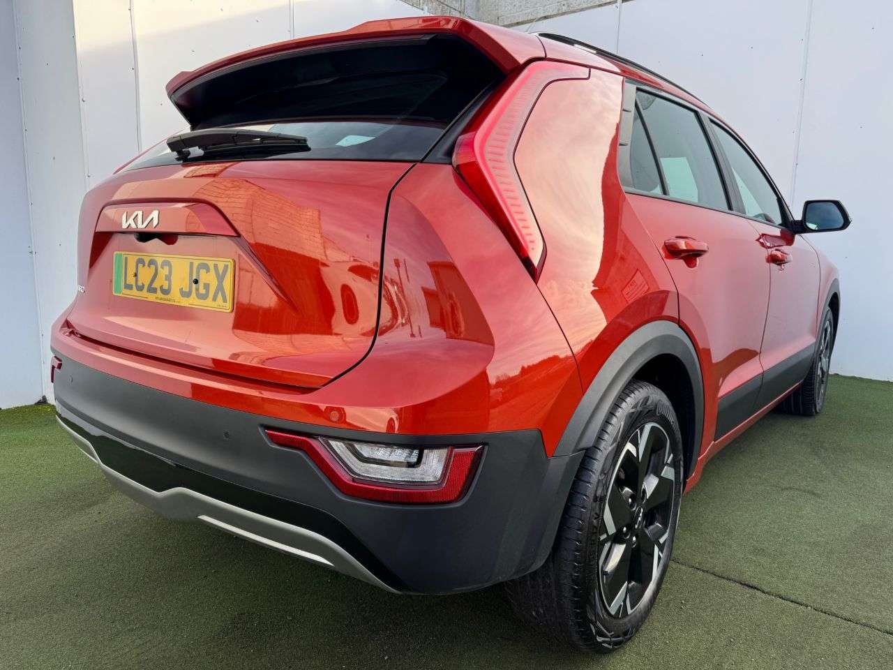 2023 KIA NIRO 2023 KIA NIRO