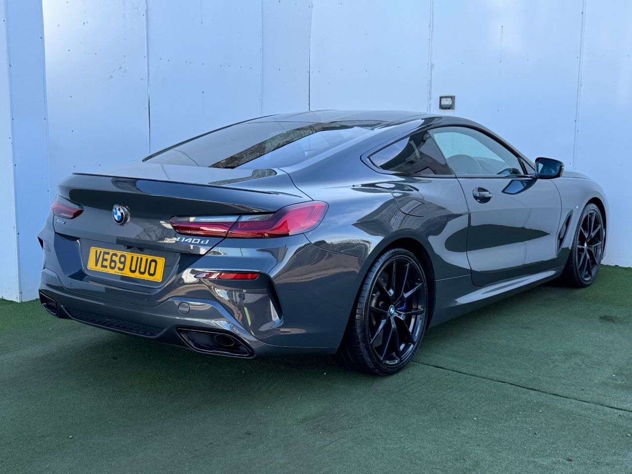 A 2019 BMW 8 SERIES 3.0 840d Coupe 2dr Diesel Steptronic xDrive Euro 6 (s/s) (320 ps) A 2019 BMW 8 SERIES 3.0 840d Coupe 2dr Diesel Steptronic xDrive Euro 6 (s/s) (320 ps)