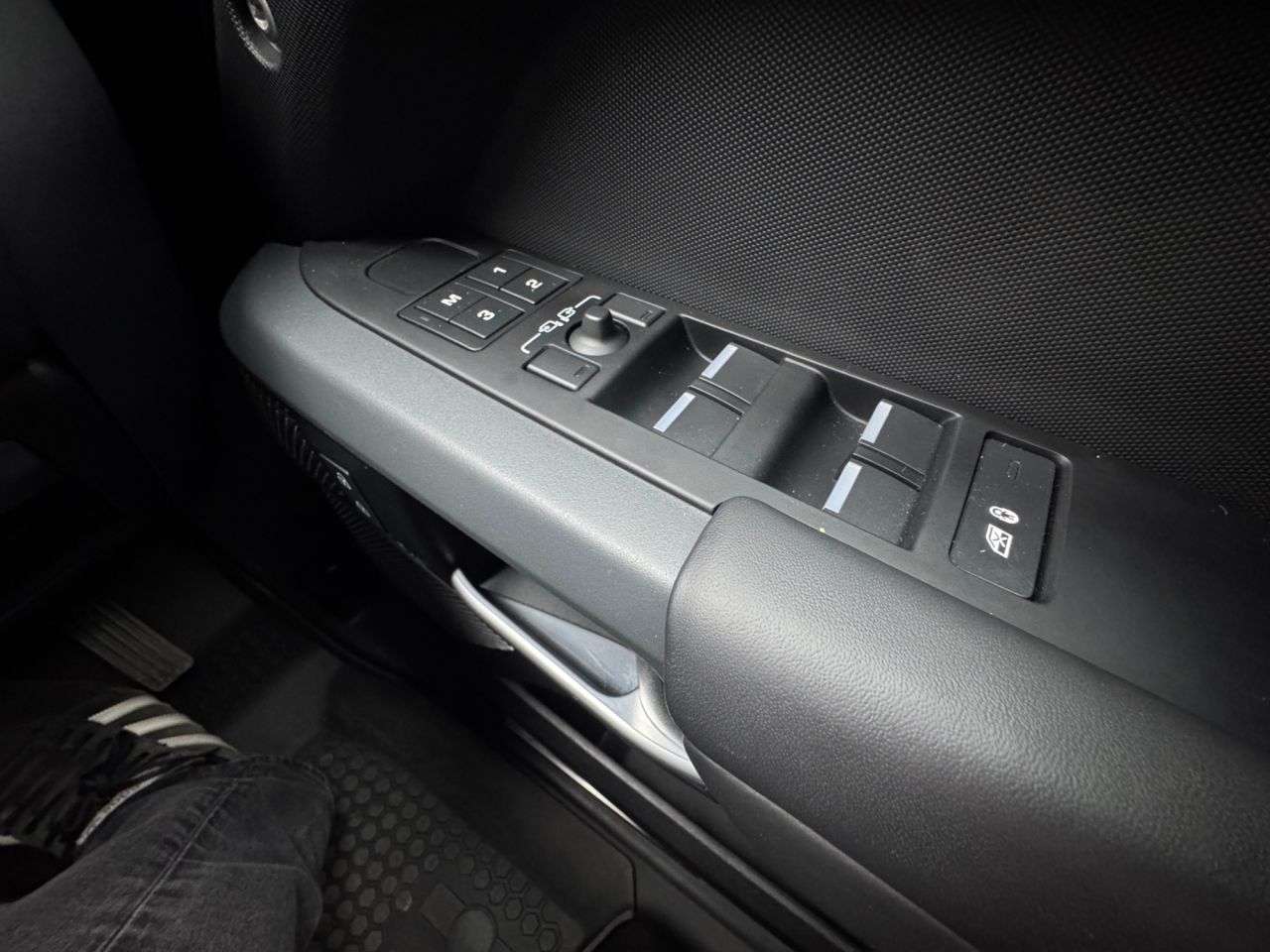 2023 LAND ROVER DEFENDER 2023 LAND ROVER DEFENDER