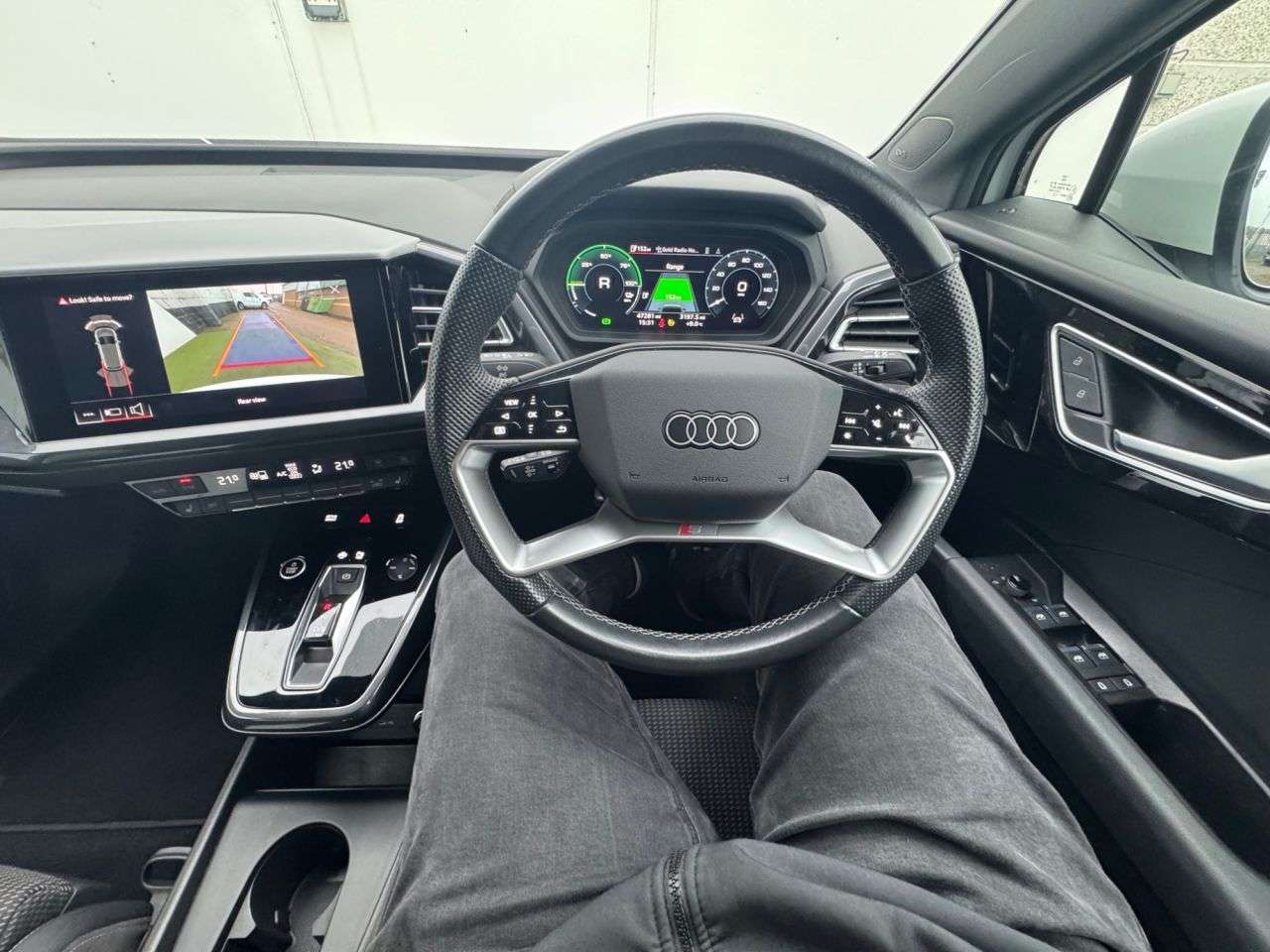 2021 AUDI Q4 E-TRON 2021 AUDI Q4 E-TRON