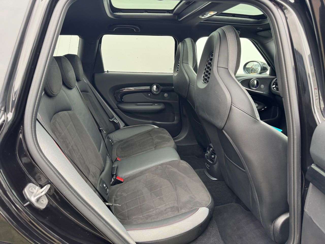 2022 MINI CLUBMAN 2022 MINI CLUBMAN