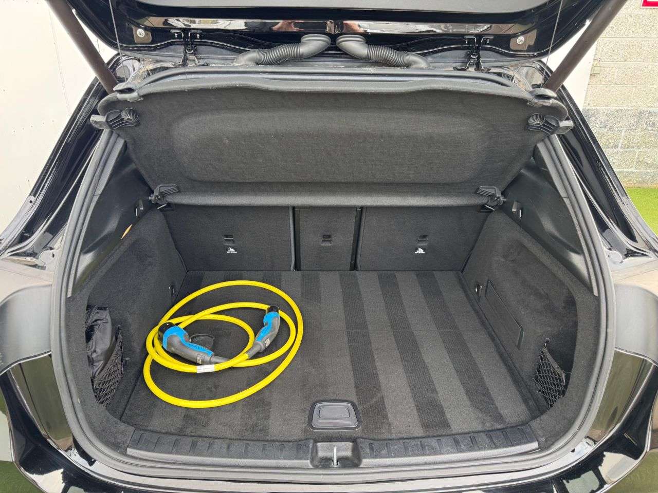 2021 MERCEDES-BENZ EQA 2021 MERCEDES-BENZ EQA