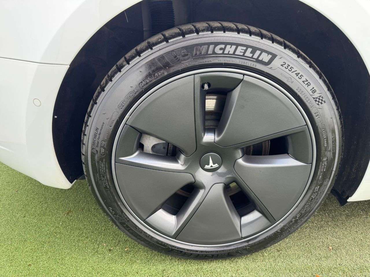 2022 TESLA MODEL 3 2022 TESLA MODEL 3