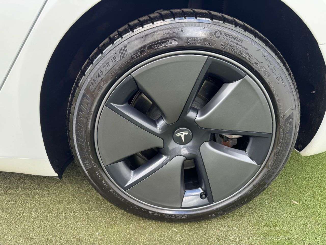 2022 TESLA MODEL 3 2022 TESLA MODEL 3