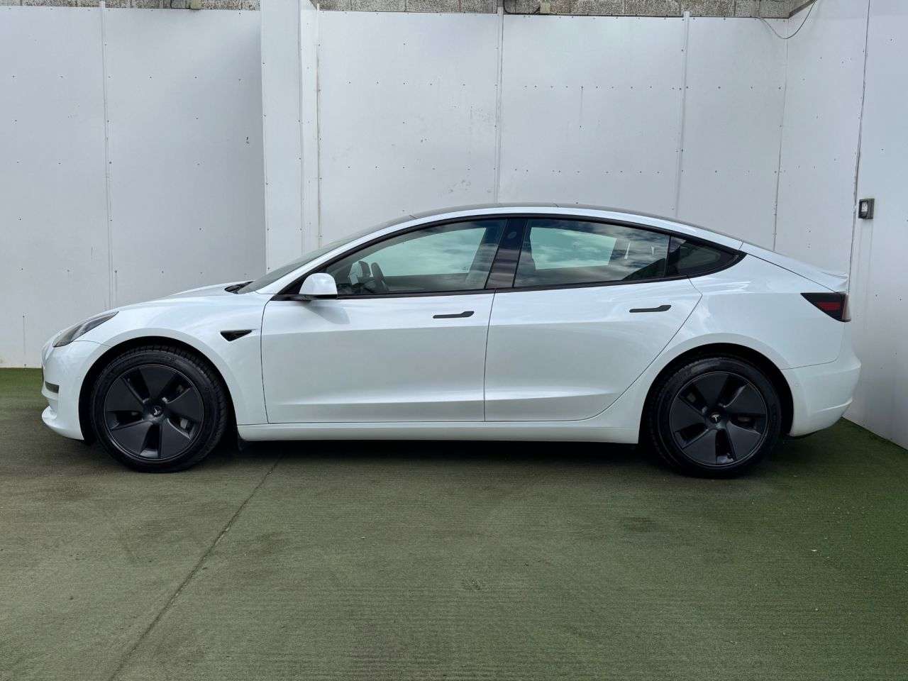 2022 TESLA MODEL 3 2022 TESLA MODEL 3
