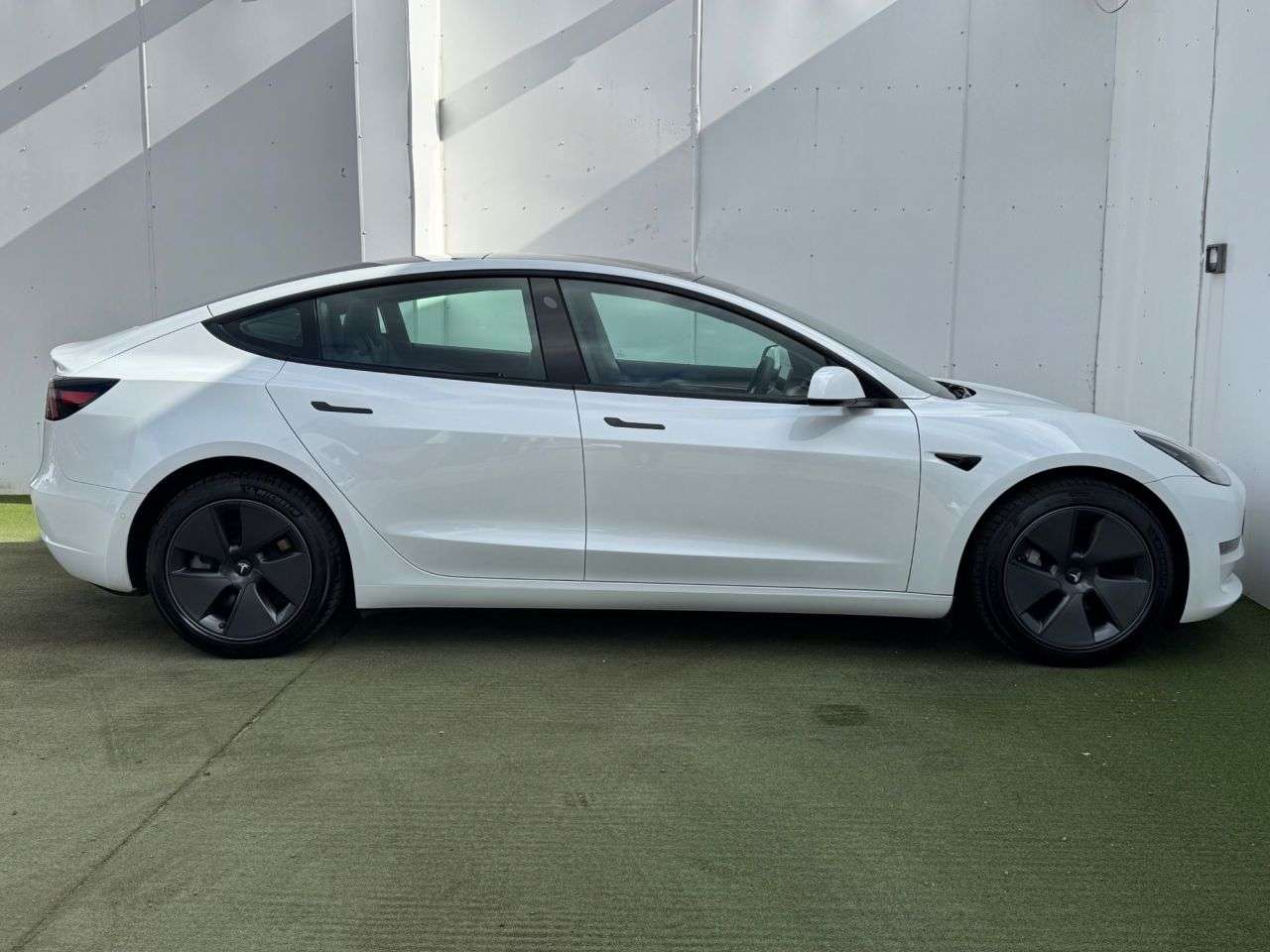 2022 TESLA MODEL 3 2022 TESLA MODEL 3