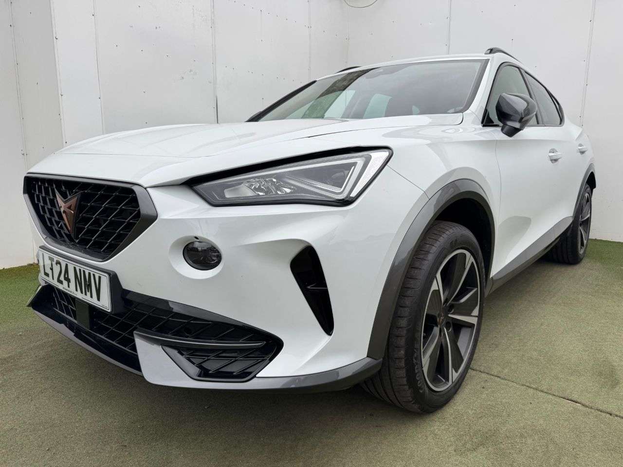 2024 CUPRA FORMENTOR 2024 CUPRA FORMENTOR